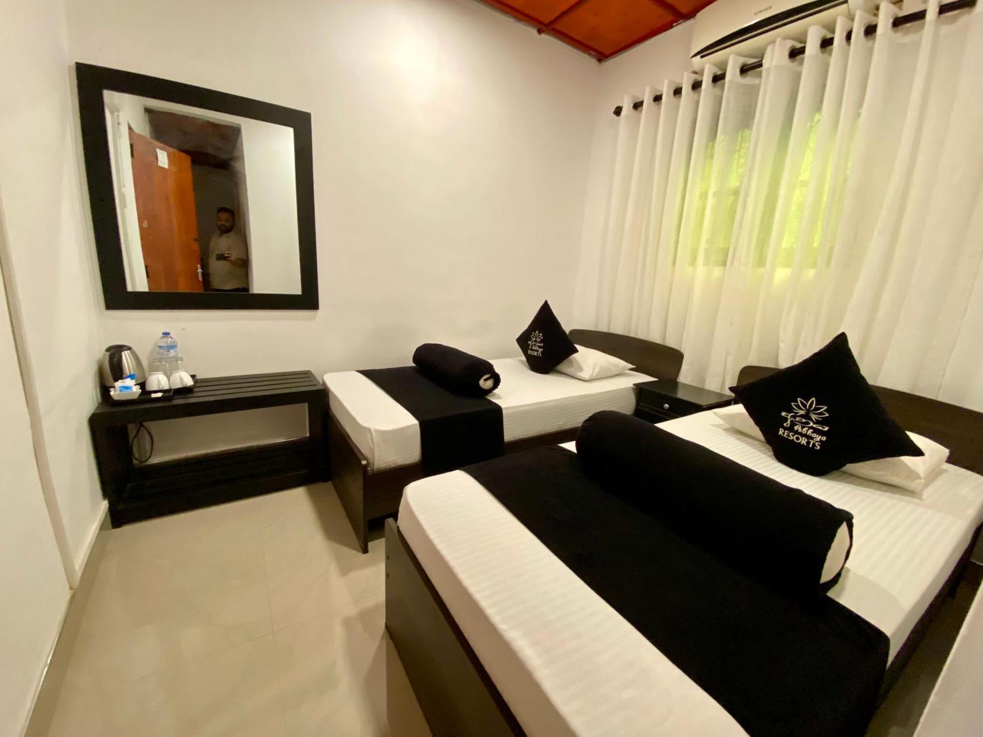 Abhaya Resorts Anuradhapura Eksteriør bilde